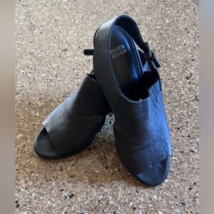 Eileen Fisher Women's Black leather Peep-Toe Slingback Shoes